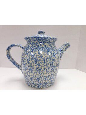 Henn Pottery Country Home Collection Blue Spongeware 7" Pottery Teapot DW822